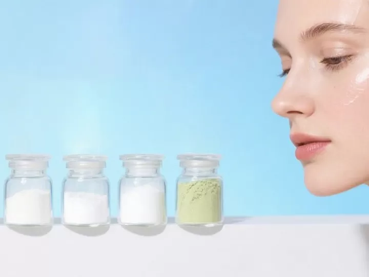 Alpha Arbutin vs. Acide Kojique : Quel ingrédient de soin est le meilleur pour éclaircir la peau ?